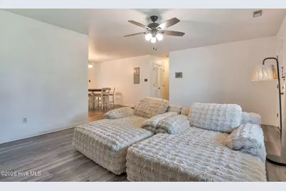 105 Lance Court, Jacksonville, NC 28546 - Photo 7