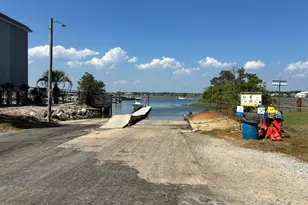 101 NE 33rd St, Oak Island, NC 28465 - Photo 43