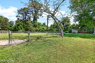 6100 Gum Branch Rd, Jacksonville, NC 28540 - Photo 23