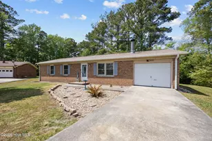 100 Leslie Ln, Havelock, NC 28532 - Photo 13