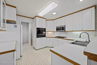 7103 Brigantine Boulevard, Oriental, NC 28571 - Photo 13