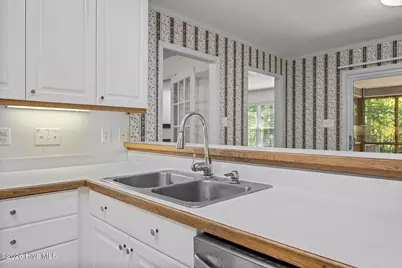 7103 Brigantine Boulevard, Oriental, NC 28571 - Photo 15