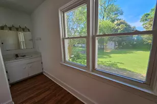 405 Lafayette St, Clinton, NC 28328 - Photo 21