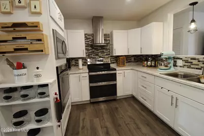 104 Pineview Road, Jacksonville, NC 28546 - Photo 7