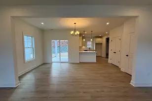 640 Chambers Dr, Southern Pines, NC 28387 - Photo 5