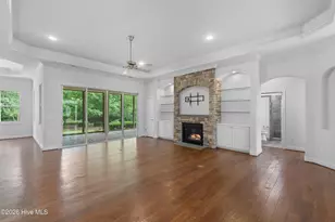 3826 Grand Willow Cir, Southport, NC 28461 - Photo 5