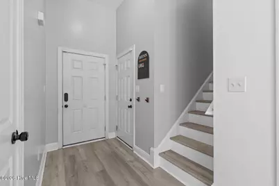 218 Blue Creek Farms Drive, Jacksonville, NC 28540 - Photo 5