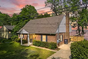 2910 Canal Cove Rd, Lake Waccamaw, NC 28450 - Photo 21