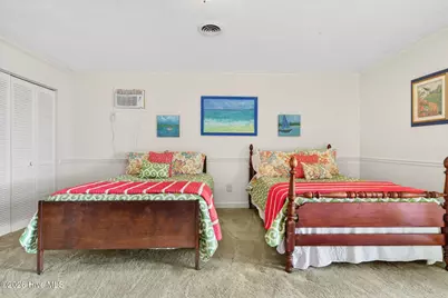 2910 Canal Cove Road, Lake Waccamaw, NC 28450 - Photo 13