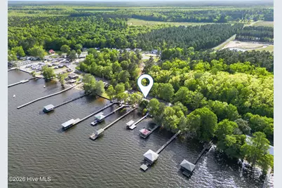 2910 Canal Cove Road, Lake Waccamaw, NC 28450 - Photo 35