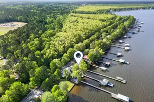 2910 Canal Cove Rd, Lake Waccamaw, NC 28450 - Photo 33