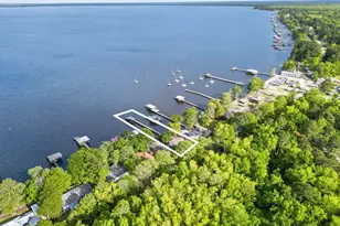 2910 Canal Cove Rd, Lake Waccamaw, NC 28450 - Photo 31