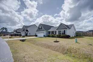 520 Poults Dr, Richlands, NC 28574 - Photo 9