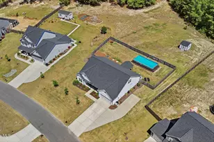 235 Enfield Dr, Carthage, NC 28327 - Photo 3
