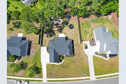 506 Crown Pointe Drive, Hampstead, NC 28443 - Photo 5