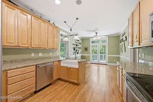 202 Emmen Rd, New Bern, NC 28562 - Photo 5