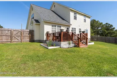 111 Baldwin Court, Jacksonville, NC 28546 - Photo 47