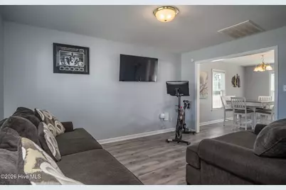 111 Baldwin Court, Jacksonville, NC 28546 - Photo 11