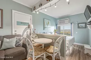 602 W Fort Macon Rd, Atlantic Beach, NC 28512 - Photo 9