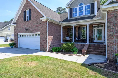 135 Staffordshire Drive, New Bern, NC 28562 - Photo 9