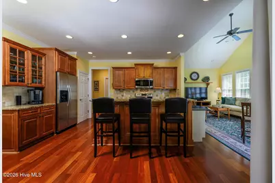 135 Staffordshire Drive, New Bern, NC 28562 - Photo 3