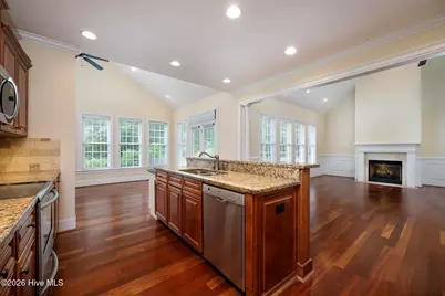 135 Staffordshire Drive, New Bern, NC 28562 - Photo 3