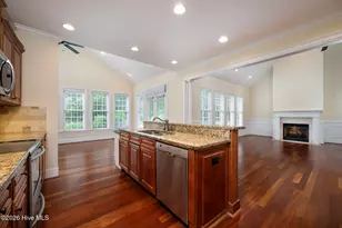 135 Staffordshire Dr, New Bern, NC 28562 - Photo 3