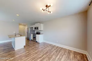 203 S Pine St, Aberdeen, NC 28315 - Photo 5