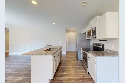203 S Pine Street, Aberdeen, NC 28315 - Photo 7