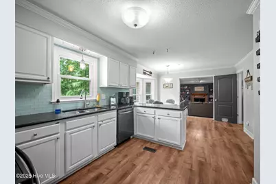 939 Eton Drive, Jacksonville, NC 28546 - Photo 27
