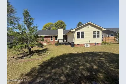 162 E Twelve Oaks Road, Raeford, NC 28376 - Photo 5