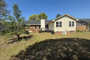 162 E 12 Oaks Rd, Raeford, NC 28376 - Photo 5
