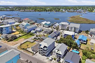 1305 Carolina Beach Ave N, Carolina Beach, NC 28428 - Photo 31