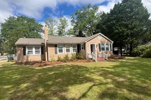 310 S Howard Cir, Tarboro, NC 27886 - Photo 5