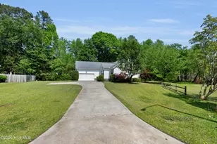 107 Sandpiper Ct, New Bern, NC 28562 - Photo 25