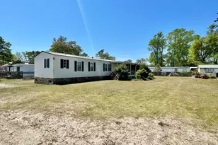 2951 Dave Ray St SW, Supply, NC 28462 - Photo 3