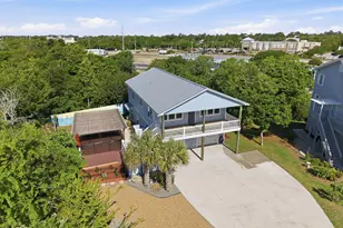 108 Dorothy Ct, Emerald Isle, NC 28594 - Photo 3