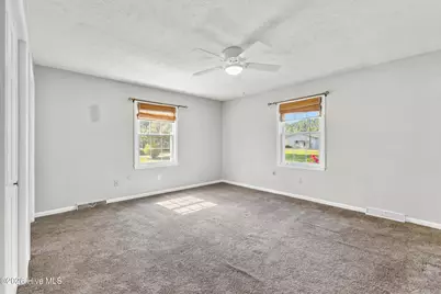 1600 Nc Hy 53 W, Burgaw, NC 28425 - Photo 15