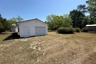 197 Old 87 Rd, Elizabethtown, NC 28337 - Photo 23