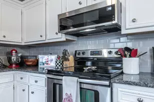 1306 Hope Dr, Greenville, NC 27858 - Photo 31