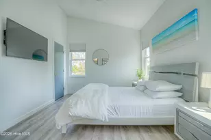 803 S 6th St, Carolina Beach, NC 28428 - Photo 11