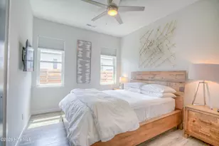 803 S 6th St, Carolina Beach, NC 28428 - Photo 21