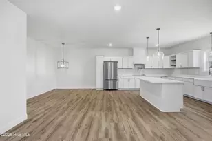 106 Elizabeth Way Ct, Swansboro, NC 28584 - Photo 21