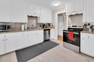 1902 Sherwood Dr, Greenville, NC 27858 - Photo 17