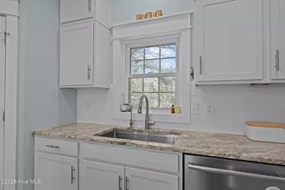 310 Lord Berkeley Drive, Emerald Isle, NC 28594 - Photo 21