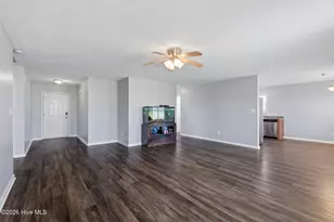 202 High Meadow Ct, Richlands, NC 28574 - Photo 5