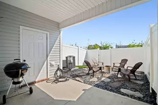 16 Outrigger Dr, Swansboro, NC 28584 - Photo 19