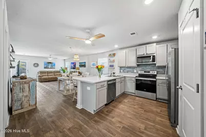 2028 Course Lane, Surf City, NC 28445 - Photo 5