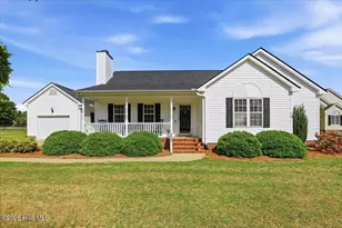 403 Hearthstone Dr, Nashville, NC 27856 - Photo 1