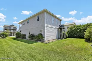 8007 8th St, Surf City, NC 28445 - Photo 31